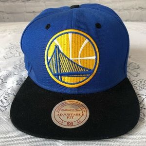 Mitchell and Ness Hardwood Classic SnapBack Golden State Warriors hat. One size